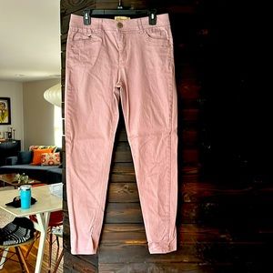 Democracy lavender-pink jean